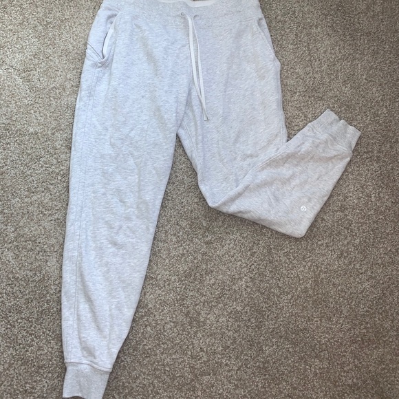 lululemon athletica Pants - Lululemon women’s joggers